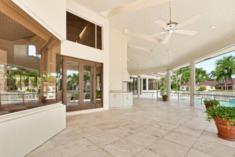 House in Palm Beach Gardens, Florida 4 bedrooms, 360.37 sq.m. № 2429799 - photo 23