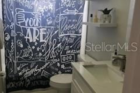 House in Palm Bay, Florida 4 bedrooms, 142.7 sq.m. № 1893958 - photo 6