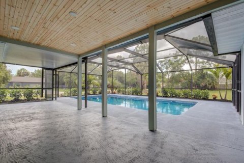 House in Palm Bay, Florida 4 bedrooms, 142.7 sq.m. № 1893958 - photo 15