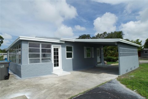 Villa ou maison à vendre à West Park, Floride: 3 chambres, 108.14 m2 № 1834310 - photo 4