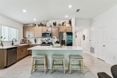 House in Titusville, Florida 4 bedrooms, 158.58 sq.m. № 1883465 - photo 8
