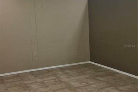 Immobilier commercial à vendre à Groveland, Floride: 238.02 m2 № 2095820 - photo 10