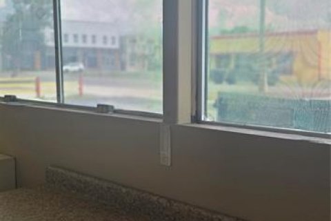 Immobilier commercial à vendre à Groveland, Floride: 238.02 m2 № 2095820 - photo 7