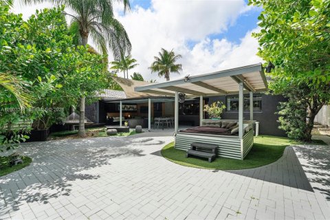Villa ou maison à vendre à Wilton Manors, Floride: 3 chambres № 2075346 - photo 3