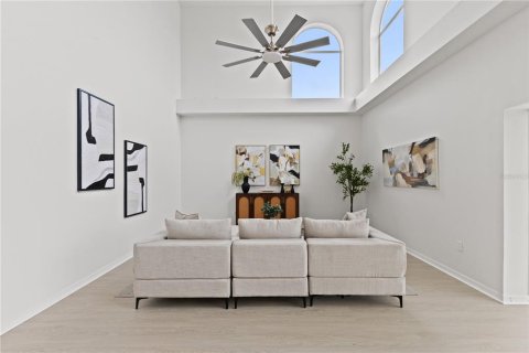 Casa en venta en Tampa, Florida, 4 dormitorios, 219.44 m2 № 2157958 - foto 24
