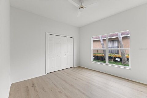 Casa en venta en Tampa, Florida, 4 dormitorios, 219.44 m2 № 2157958 - foto 26