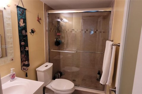 Copropriété à vendre à North Miami Beach, Floride: 2 chambres, 78.69 m2 № 1934459 - photo 15