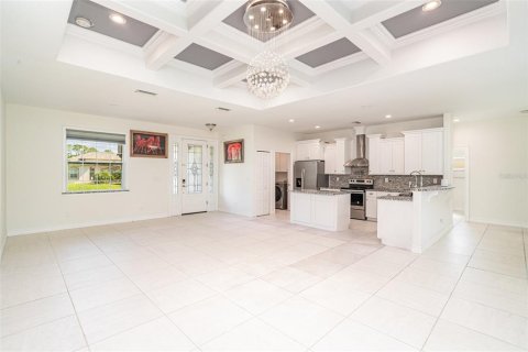 Casa en alquiler en North Port, Florida, 3 dormitorios, 187.11 m2 № 1907900 - foto 4