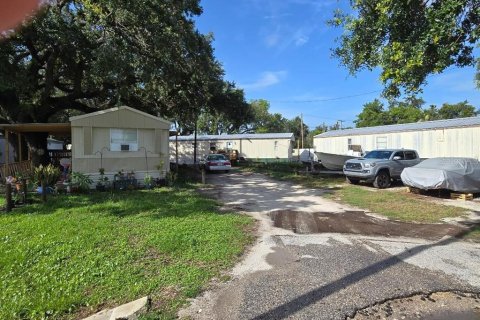 Commercial property in Gibsonton, Florida 108.97 sq.m. № 1789398 - photo 6