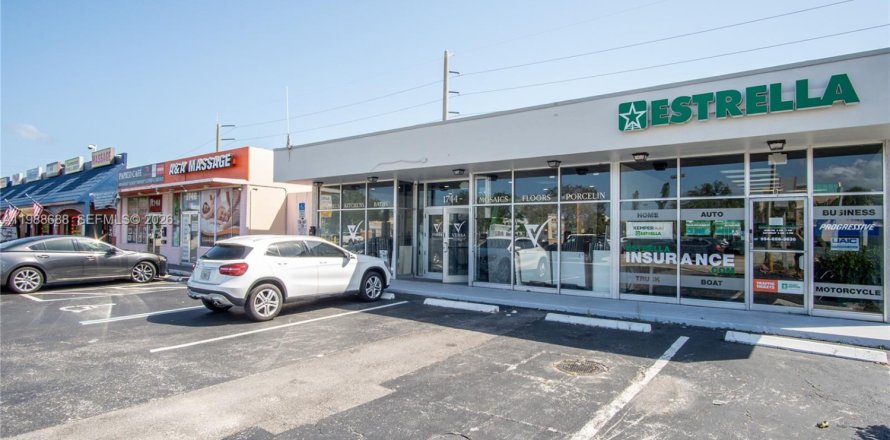 Propiedad comercial en Fort Lauderdale, Florida № 2055212