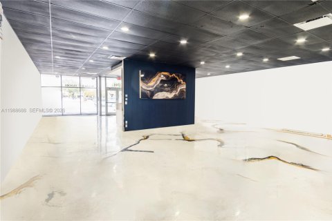 Propiedad comercial en venta en Fort Lauderdale, Florida № 2055212 - foto 4
