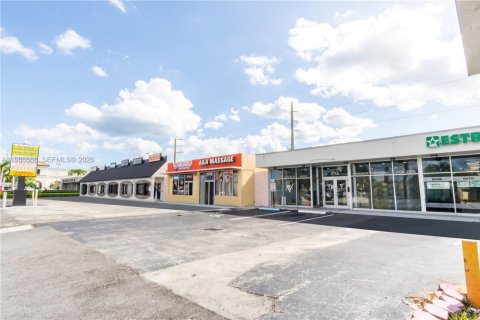 Propiedad comercial en venta en Fort Lauderdale, Florida № 2055212 - foto 17