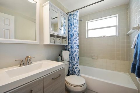 House in Holiday, Florida 2 bedrooms, 88.81 sq.m. № 1907581 - photo 26