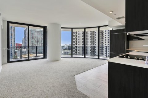 Condominio en venta en Miami, Florida, 2 dormitorios, 97.36 m2 № 2007979 - foto 5