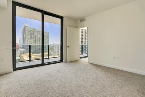 Condominio en venta en Miami, Florida, 2 dormitorios, 97.36 m2 № 2007979 - foto 14