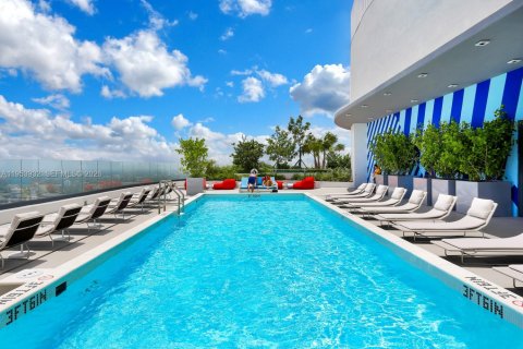 Condominio en venta en Miami, Florida, 2 dormitorios, 97.36 m2 № 2007979 - foto 30