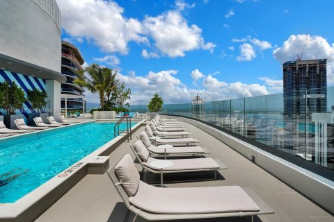 Condominio en venta en Miami, Florida, 2 dormitorios, 97.36 m2 № 2007979 - foto 25