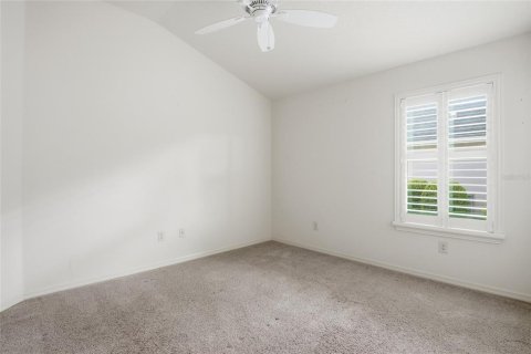 House in The Villages, Florida 3 bedrooms, 174.19 sq.m. № 2142802 - photo 24
