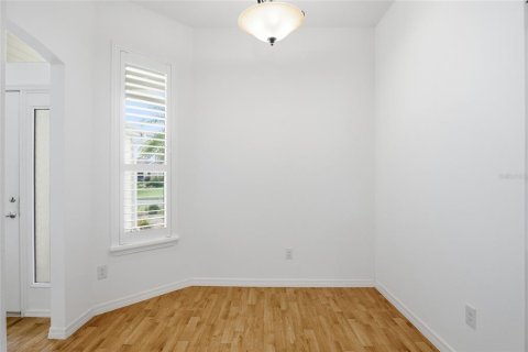 House in The Villages, Florida 3 bedrooms, 174.19 sq.m. № 2142802 - photo 14