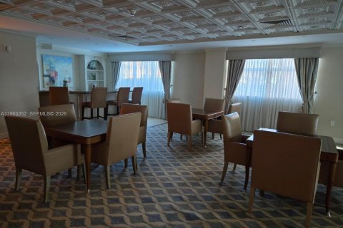 Condo in Fort Lauderdale, Florida, 3 bedrooms  № 2081199 - photo 3