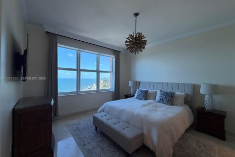 Condo in Fort Lauderdale, Florida, 3 bedrooms  № 2081199 - photo 18