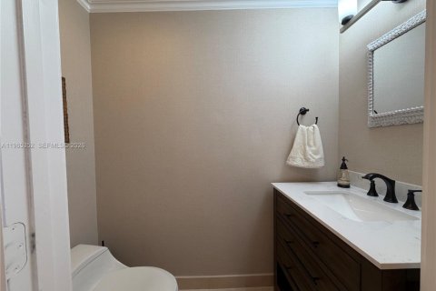 Condo in Fort Lauderdale, Florida, 3 bedrooms  № 2081199 - photo 27