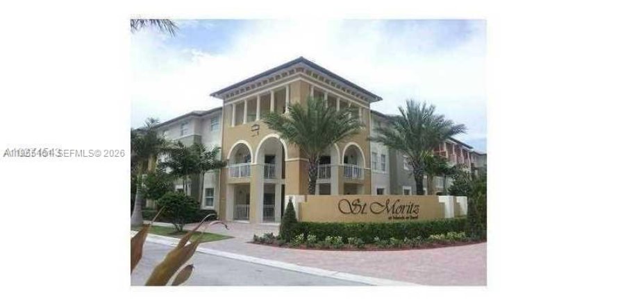 Condo à Doral, Floride, 3 chambres  № 2153390