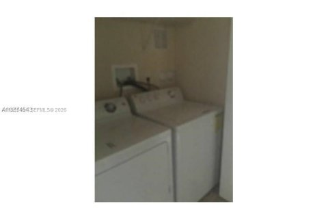 Copropriété à vendre à Doral, Floride: 3 chambres, 112.13 m2 № 2153390 - photo 8