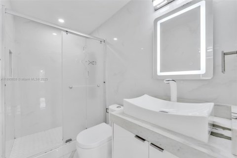 Купить виллу или дом в Хайалиа, Флорида 4 спальни, 137.77м2, № 1950933 - фото 24