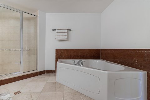 Copropriété à louer à Sunny Isles Beach, Floride: 2 chambres, 148.83 m2 № 4383 - photo 21