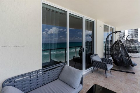 Copropriété à louer à Sunny Isles Beach, Floride: 2 chambres, 148.83 m2 № 4383 - photo 26