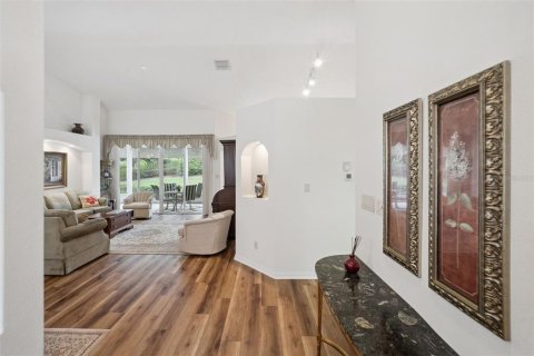 Villa ou maison à vendre à Leesburg, Floride: 2 chambres, 164.9 m2 № 2092221 - photo 5
