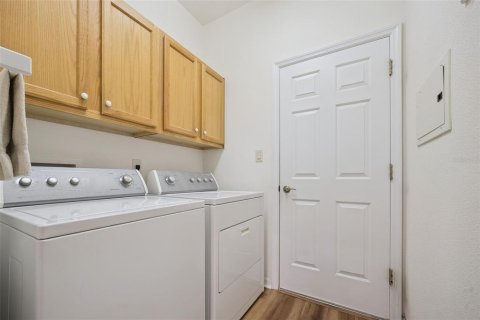 Villa ou maison à vendre à Leesburg, Floride: 2 chambres, 164.9 m2 № 2092221 - photo 22