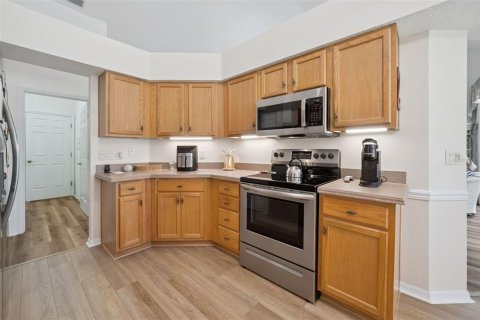 Villa ou maison à vendre à Leesburg, Floride: 2 chambres, 164.9 m2 № 2092221 - photo 11