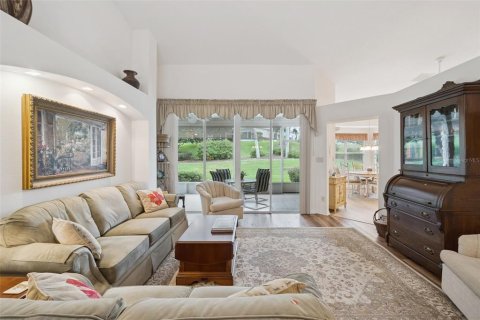 Villa ou maison à vendre à Leesburg, Floride: 2 chambres, 164.9 m2 № 2092221 - photo 3