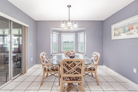 Villa ou maison à vendre à San Antonio, Floride: 3 chambres, 146.69 m2 № 2415390 - photo 12