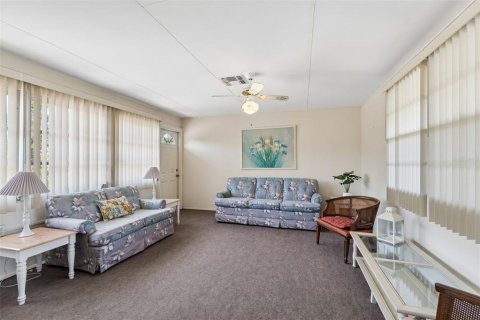 Casa en venta en Spring Hill, Florida, 2 dormitorios, 107.86 m2 № 2212021 - foto 20