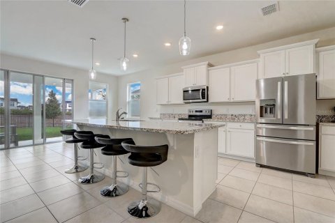 House in Wildwood, Florida 3 bedrooms, 171.31 sq.m. № 1444041 - photo 5