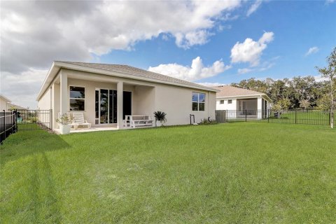 House in Wildwood, Florida 3 bedrooms, 171.31 sq.m. № 1444041 - photo 20