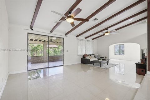 Villa ou maison à vendre à Palmetto Bay, Floride: 3 chambres, 175.77 m2 № 1956986 - photo 7