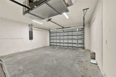 Casa en venta en Lehigh Acres, Florida, 3 dormitorios № 1924224 - foto 13