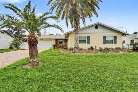 Casa en Winter Park, Florida 3 dormitorios, 129.88 m2 № 2384460