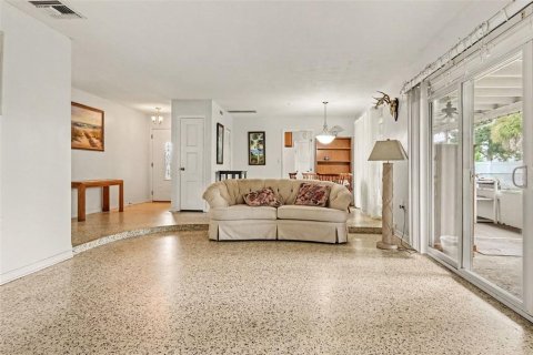 Casa en venta en Winter Park, Florida, 3 dormitorios, 129.88 m2 № 2384460 - foto 4