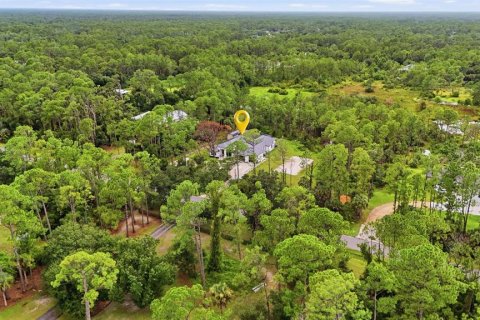 Casa en venta en North Port, Florida, 5 dormitorios, 282.33 m2 № 2339212 - foto 6