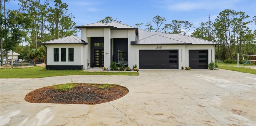 Casa en North Port, Florida 5 dormitorios, 282.33 m2 № 2339212