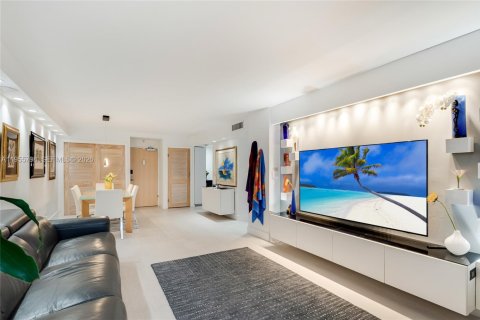Купить кондоминиум в Майами, Флорида 2 спальни, 91.42м2, № 2022182 - фото 14
