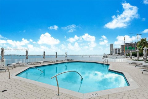 Купить кондоминиум в Майами, Флорида 2 спальни, 91.42м2, № 2022182 - фото 21