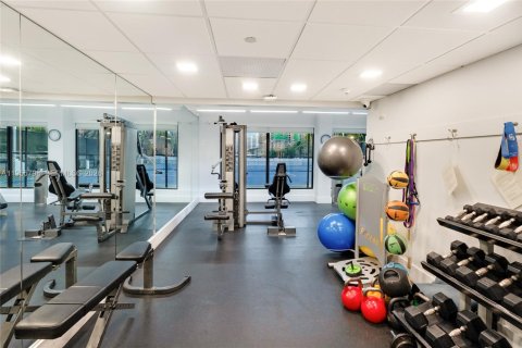 Купить кондоминиум в Майами, Флорида 2 спальни, 91.42м2, № 2022182 - фото 23