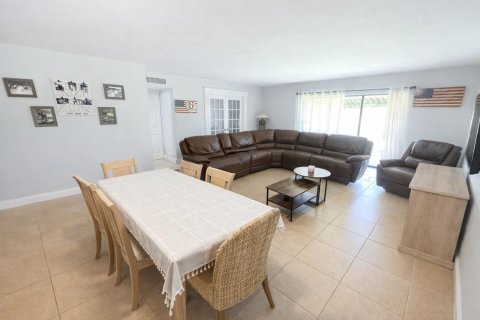 Купить кондоминиум в Санрайз, Флорида 3 комнаты, 102.19м2, № 2083739 - фото 7