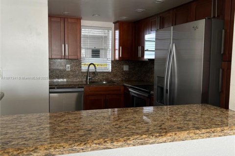 Снять в аренду кондоминиум в Дейви, Флорида 2 спальни, 99.41м2, № 1980741 - фото 12